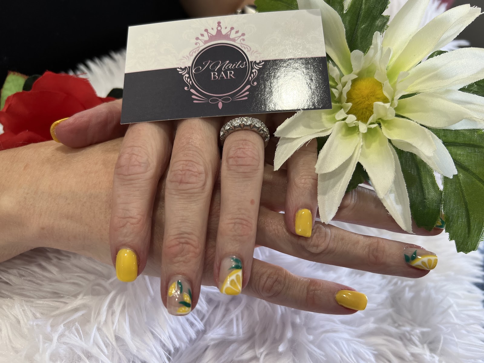 J NAILS BAR nail photo 8